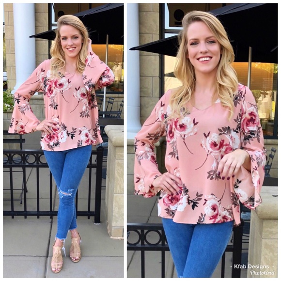 🌸LAST 3! Blush Floral Relaxed Bell Sleeve Top! - Picture 5 of 5